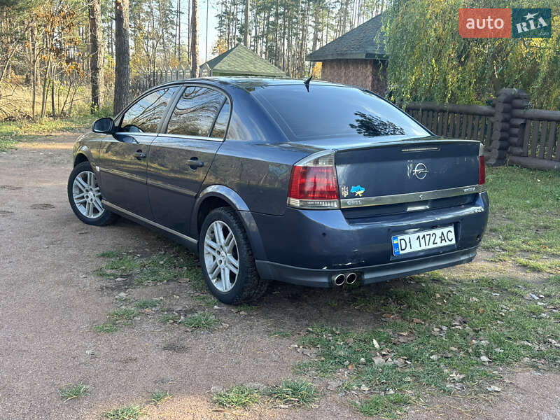 Седан Opel Vectra 2007 в Коростене