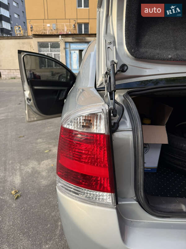 Седан Opel Vectra 2007 в Киеве фото 43 Седан Opel Vectra 2007 в Киеве