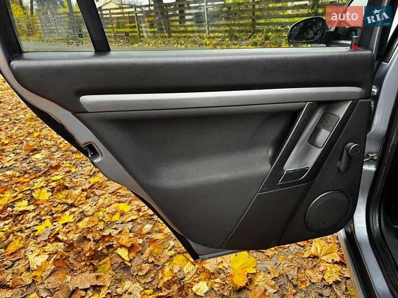 Седан Opel Vectra 2006 в Києві