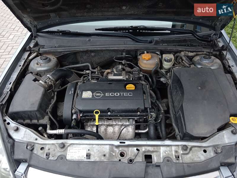 Лифтбек Opel Vectra 2006 в Ромнах фото 2 Лифтбек Opel Vectra 2006 в Ромнах