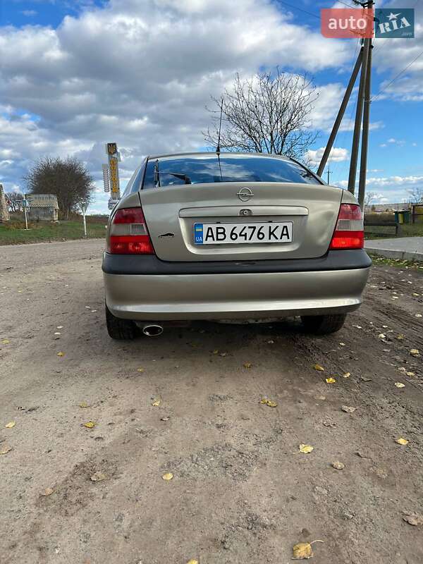 Ліфтбек Opel Vectra 1998 в Миколаєві фото 7 Ліфтбек Opel Vectra 1998 в Миколаєві
