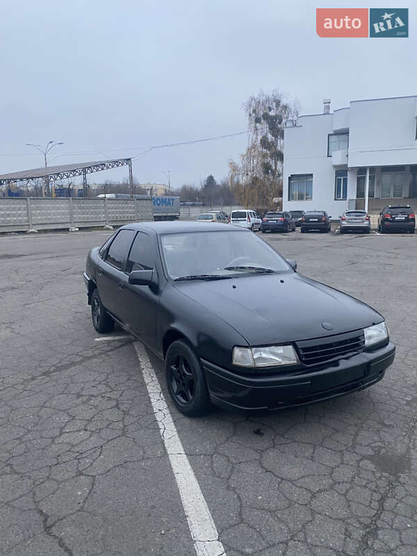 Седан Opel Vectra 1989 в Киеве