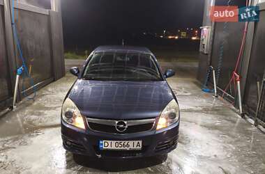 Седан Opel Vectra 2007 в Львове