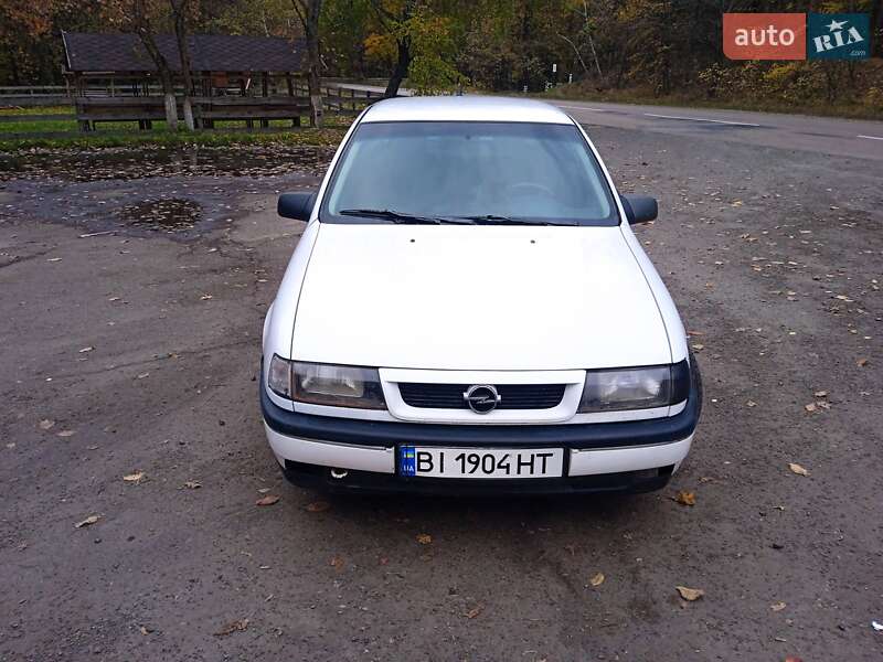 Седан Opel Vectra 1993 в Миргороде фото 3 Седан Opel Vectra 1993 в Миргороде