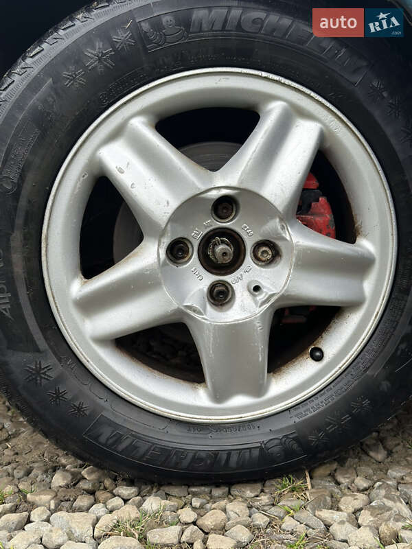 Седан Opel Vectra 1994 в Самборе