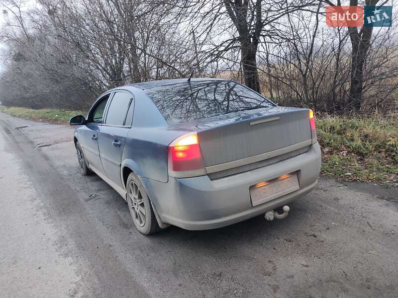 Седан Opel Vectra 2005 в Житомирі