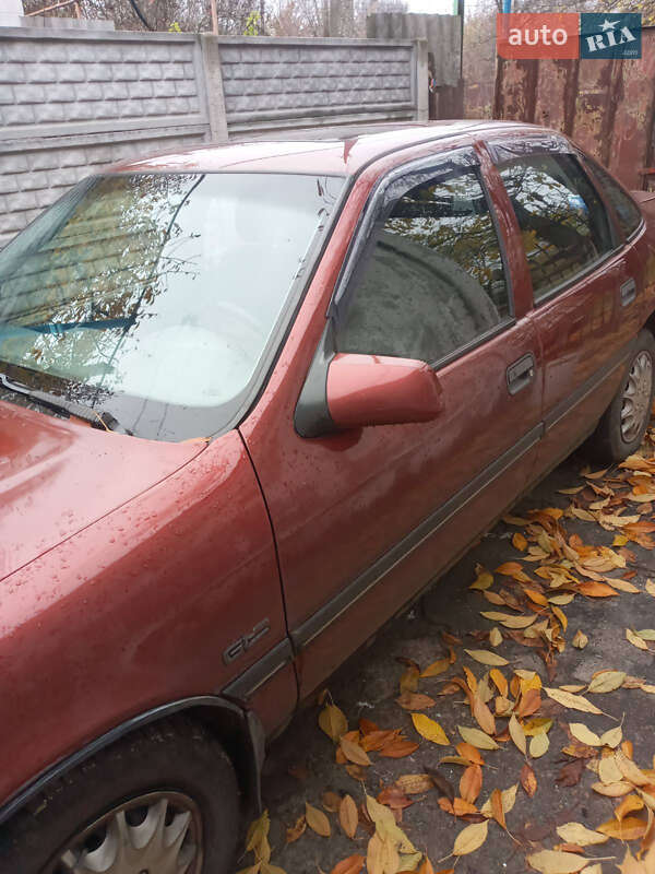 Седан Opel Vectra 1993 в Днепре фото 2 Седан Opel Vectra 1993 в Днепре
