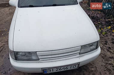 Седан Opel Vectra 1990 в Лебедине