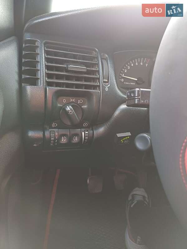 Лифтбек Opel Vectra 1998 в Херсоне