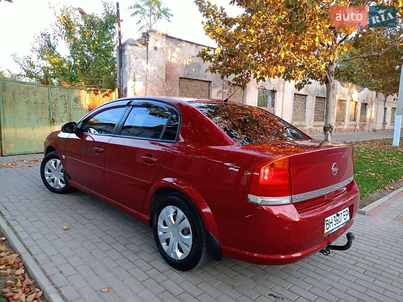 Седан Opel Vectra 2005 в Кілії