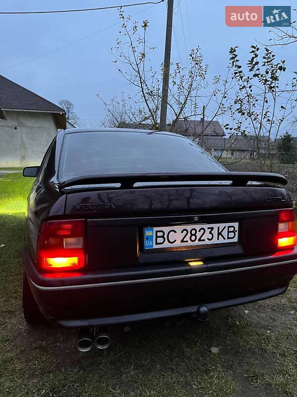 Седан Opel Vectra 1992 в Яворове фото 6 Седан Opel Vectra 1992 в Яворове
