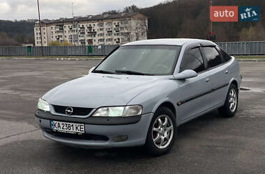 Седан Opel Vectra 1998 в Обухові