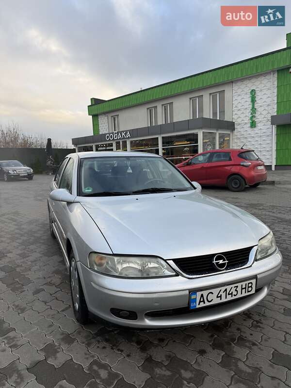 Ліфтбек Opel Vectra 2000 в Володимирі фото 2 Ліфтбек Opel Vectra 2000 в Володимирі