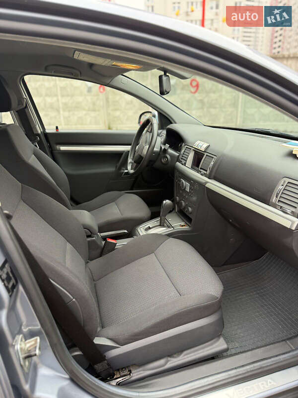 Седан Opel Vectra 2007 в Киеве фото 8 Седан Opel Vectra 2007 в Киеве