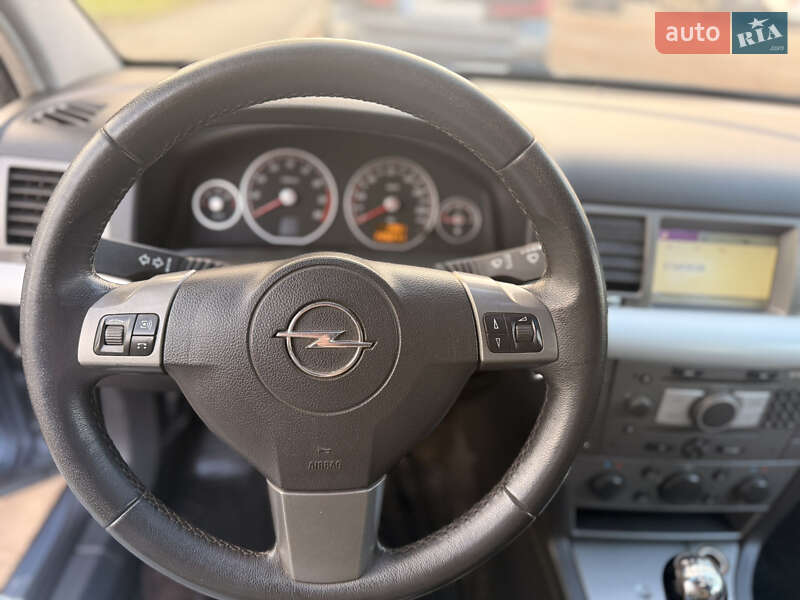 Универсал Opel Vectra 2004 в Староконстантинове фото 5 Универсал Opel Vectra 2004 в Староконстантинове