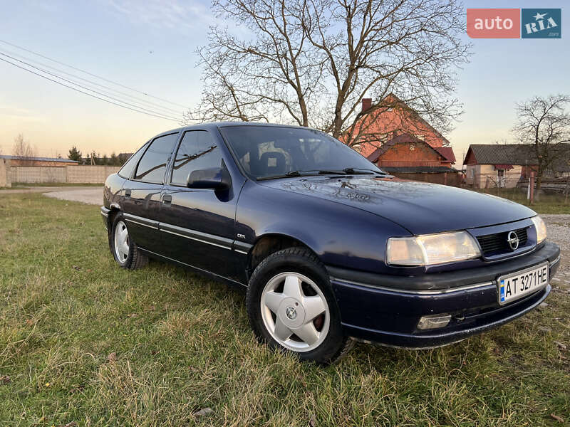 Ліфтбек Opel Vectra 1995 в Івано-Франківську фото 33 Ліфтбек Opel Vectra 1995 в Івано-Франківську