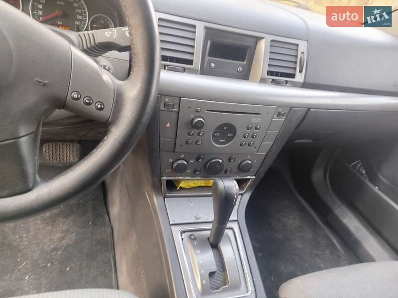 Универсал Opel Vectra 2003 в Виннице