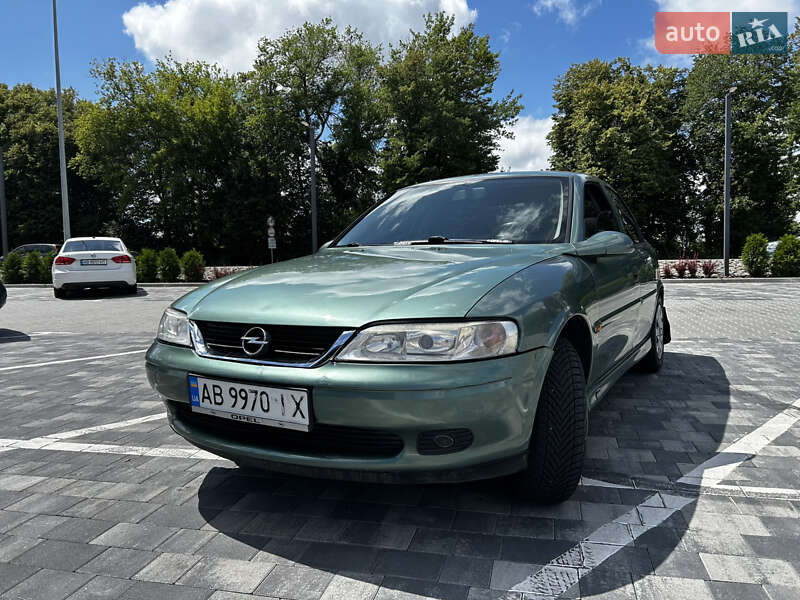 Седан Opel Vectra 1999 в Виннице