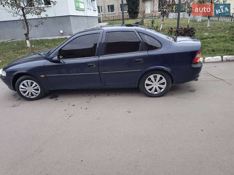Седан Opel Vectra 1996 в Гайсине