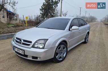 Ліфтбек Opel Vectra 2003 в Миколаєві