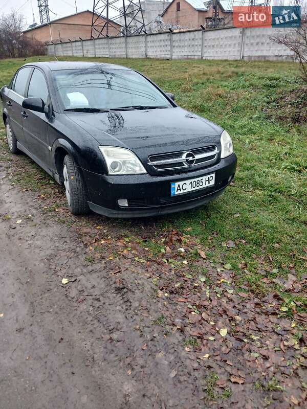 Седан Opel Vectra 2003 в Луцьку