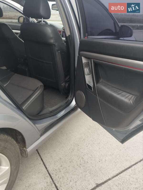 Ліфтбек Opel Vectra 2008 в Коростені