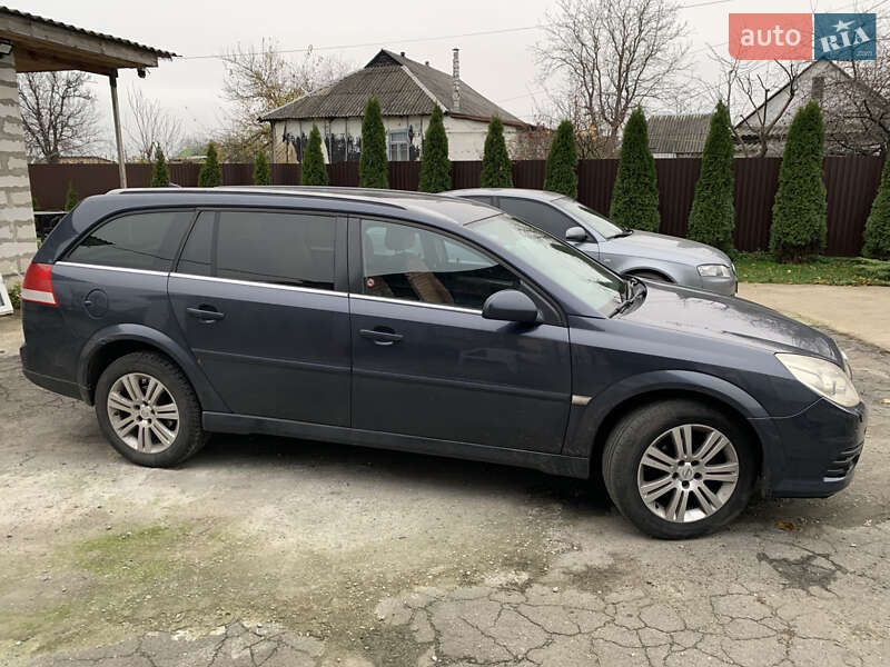 Універсал Opel Vectra 2005 в Калинівці