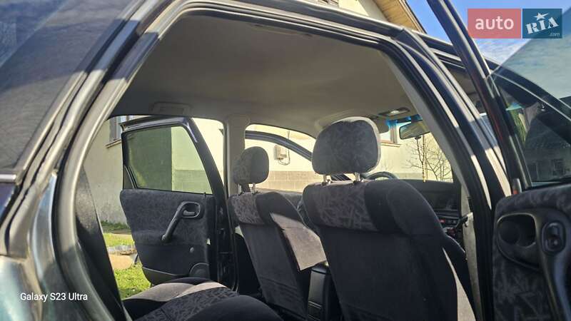 Седан Opel Vectra 1997 в Стрые