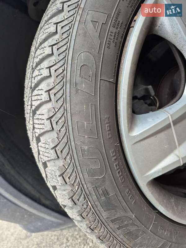 Седан Opel Vectra 2007 в Киеве