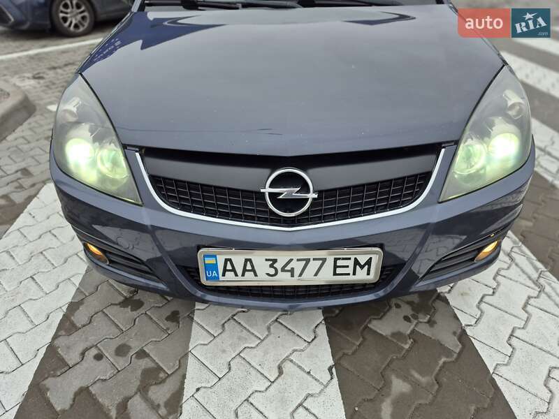 Седан Opel Vectra 2007 в Киеве