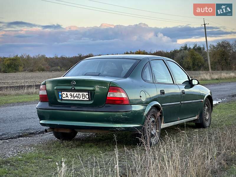 Седан Opel Vectra 1997 в Черкассах