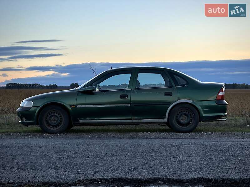 Седан Opel Vectra 1997 в Черкассах