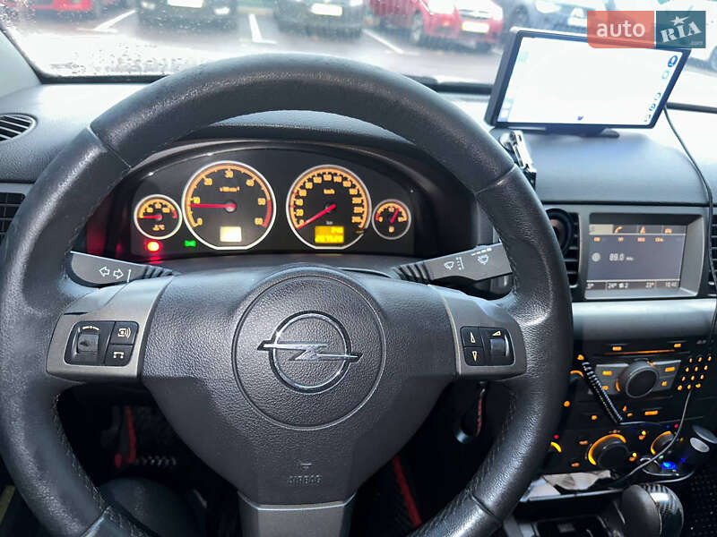 Универсал Opel Vectra 2006 в Крюковщине