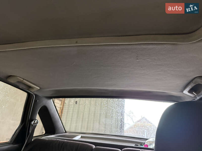 Седан Opel Vectra 1991 в Черном Острове