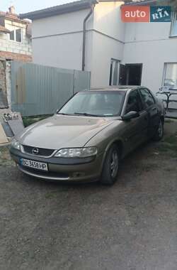 Седан Opel Vectra 1998 в Львові