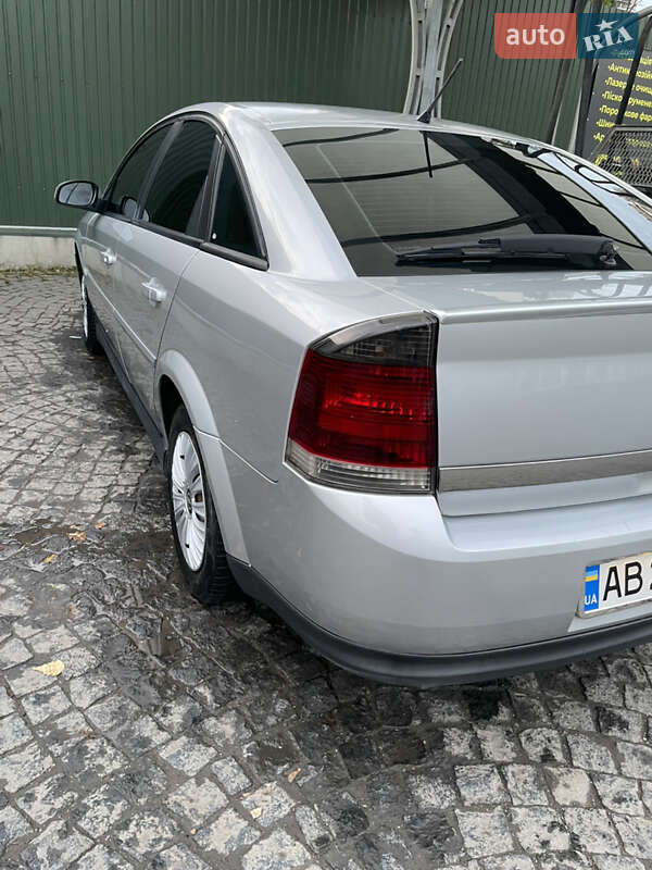 Лифтбек Opel Vectra 2004 в Хмельницком фото 4 Лифтбек Opel Vectra 2004 в Хмельницком