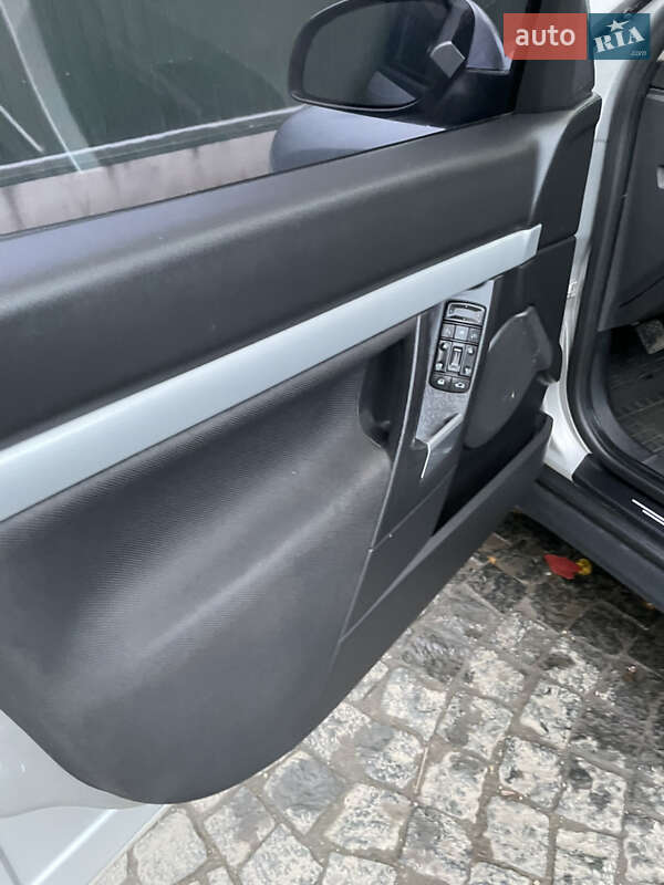 Лифтбек Opel Vectra 2004 в Хмельницком фото 10 Лифтбек Opel Vectra 2004 в Хмельницком