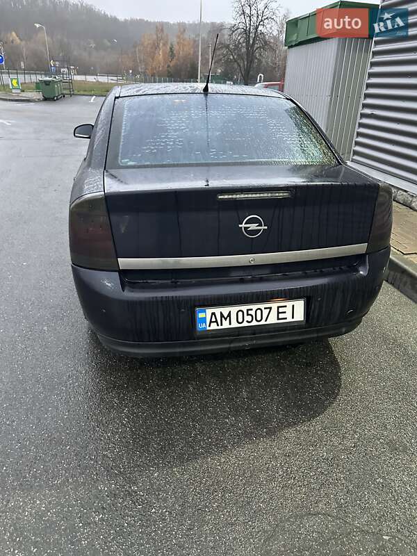 Седан Opel Vectra 2004 в Обухове фото 8 Седан Opel Vectra 2004 в Обухове