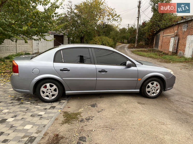 Седан Opel Vectra 2008 в Харкові