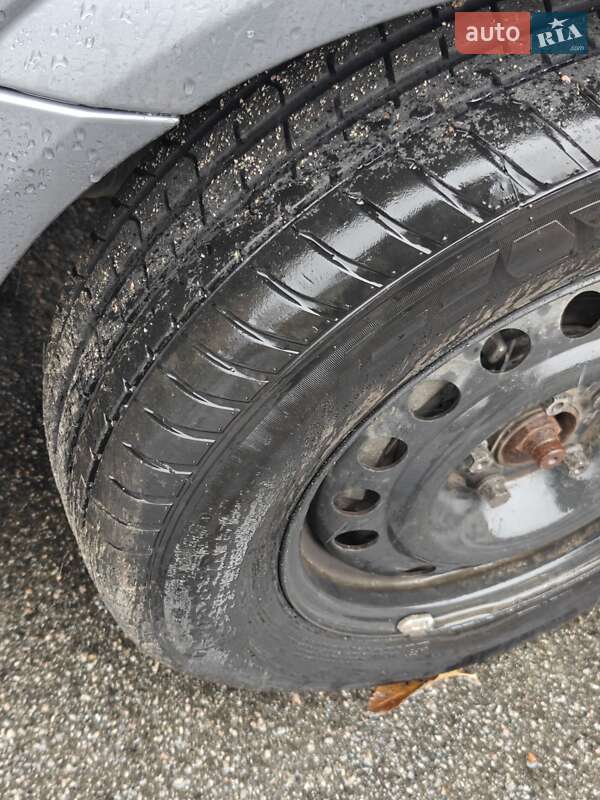 Седан Opel Vectra 2004 в Никополе