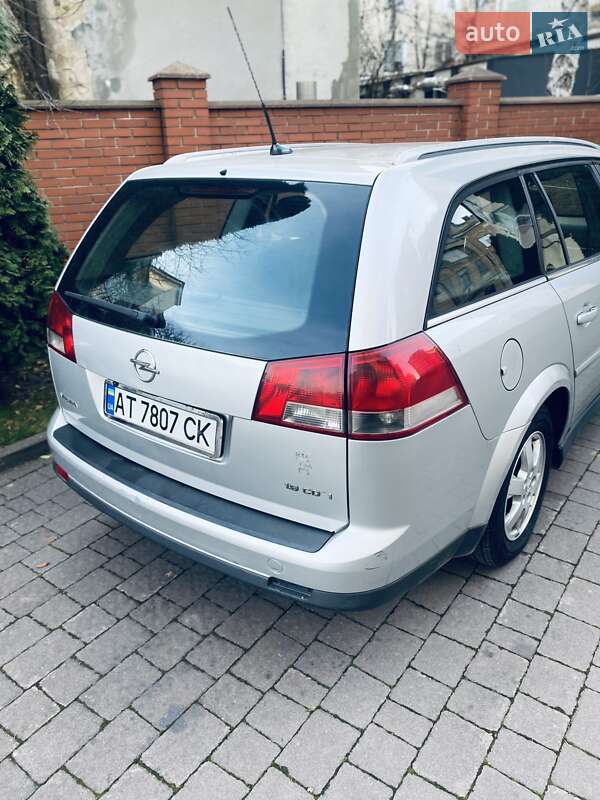 Универсал Opel Vectra 2004 в Ивано-Франковске фото 4 Универсал Opel Vectra 2004 в Ивано-Франковске