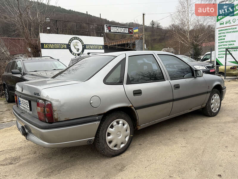 Седан Opel Vectra 1991 в Кременце фото 9 Седан Opel Vectra 1991 в Кременце