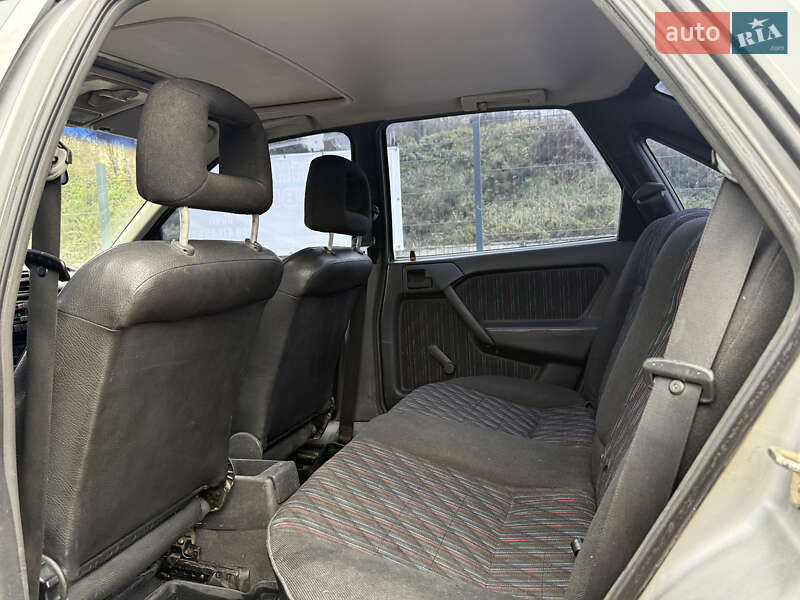 Седан Opel Vectra 1991 в Кременце фото 24 Седан Opel Vectra 1991 в Кременце