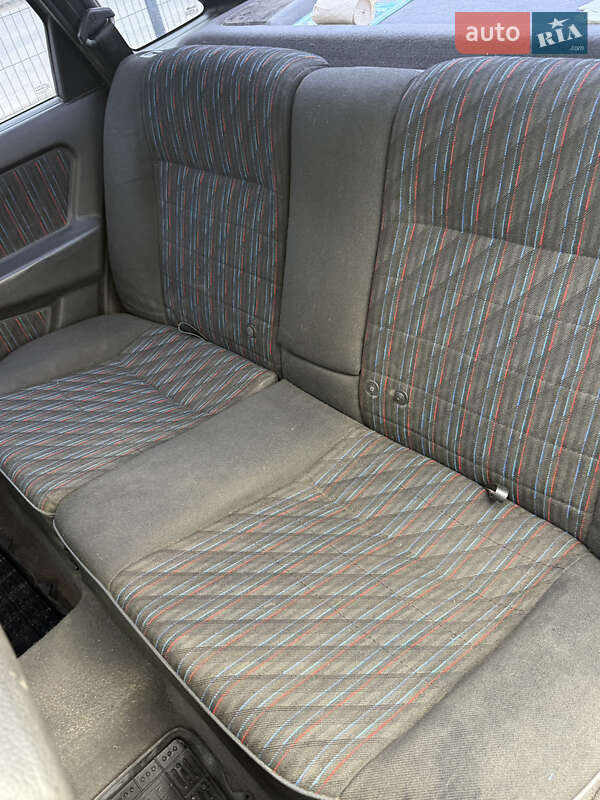 Седан Opel Vectra 1991 в Кременце фото 25 Седан Opel Vectra 1991 в Кременце