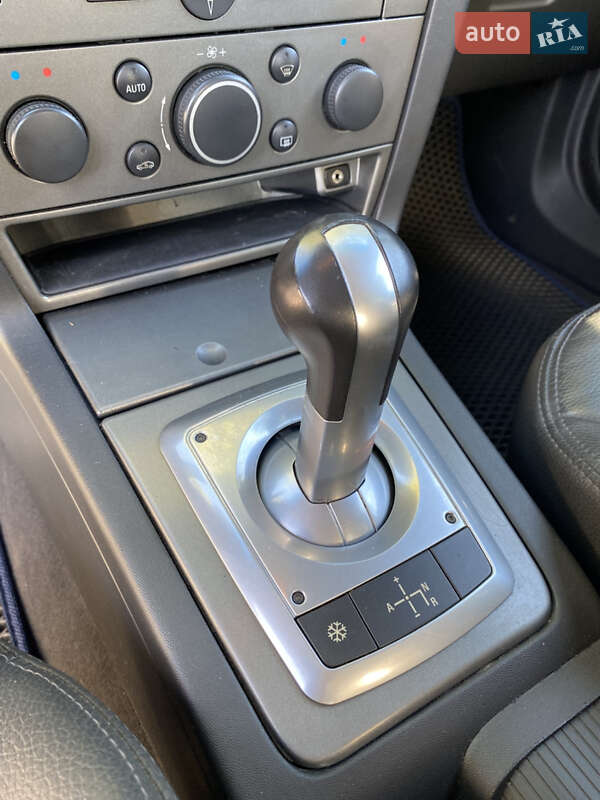 Лифтбек Opel Vectra 2008 в Ровно