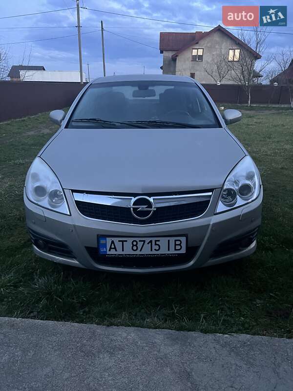 Седан Opel Vectra 2007 в Івано-Франківську фото Седан Opel Vectra 2007 в Івано-Франківську