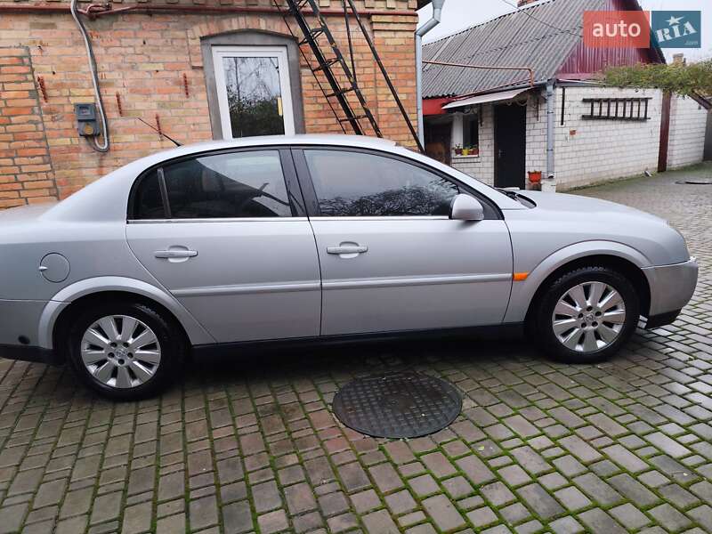 Седан Opel Vectra 2002 в Бердичеві