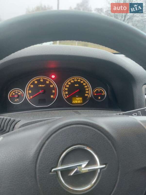 Седан Opel Vectra 2008 в Києві фото 4 Седан Opel Vectra 2008 в Києві