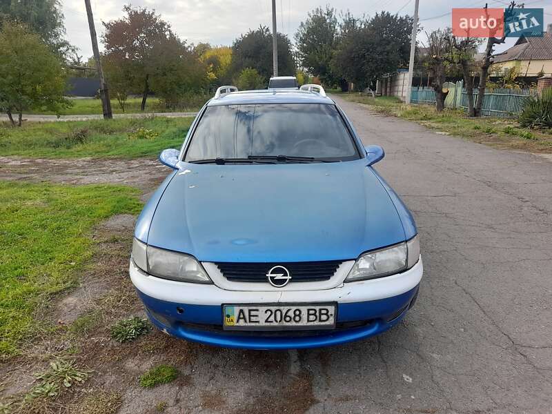 Универсал Opel Vectra 1997 в Кривом Роге