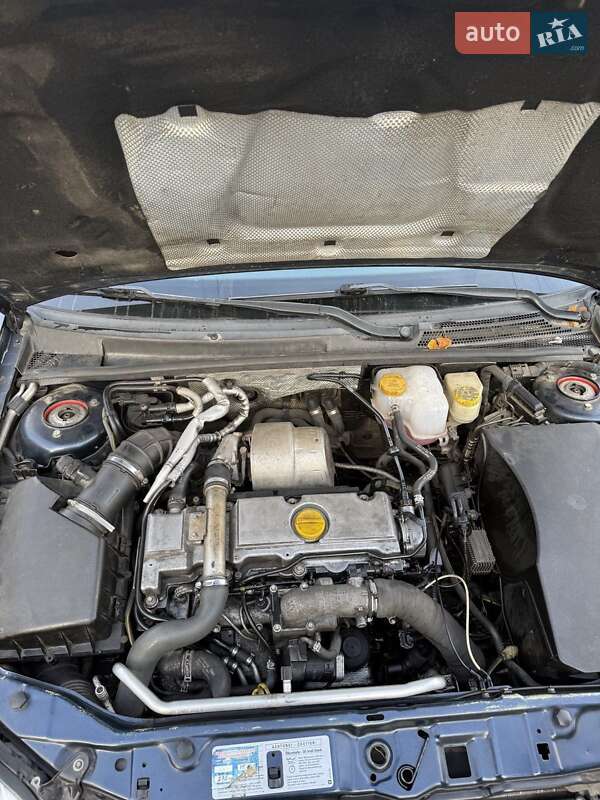 Ліфтбек Opel Vectra 2002 в Запоріжжі фото 13 Ліфтбек Opel Vectra 2002 в Запоріжжі